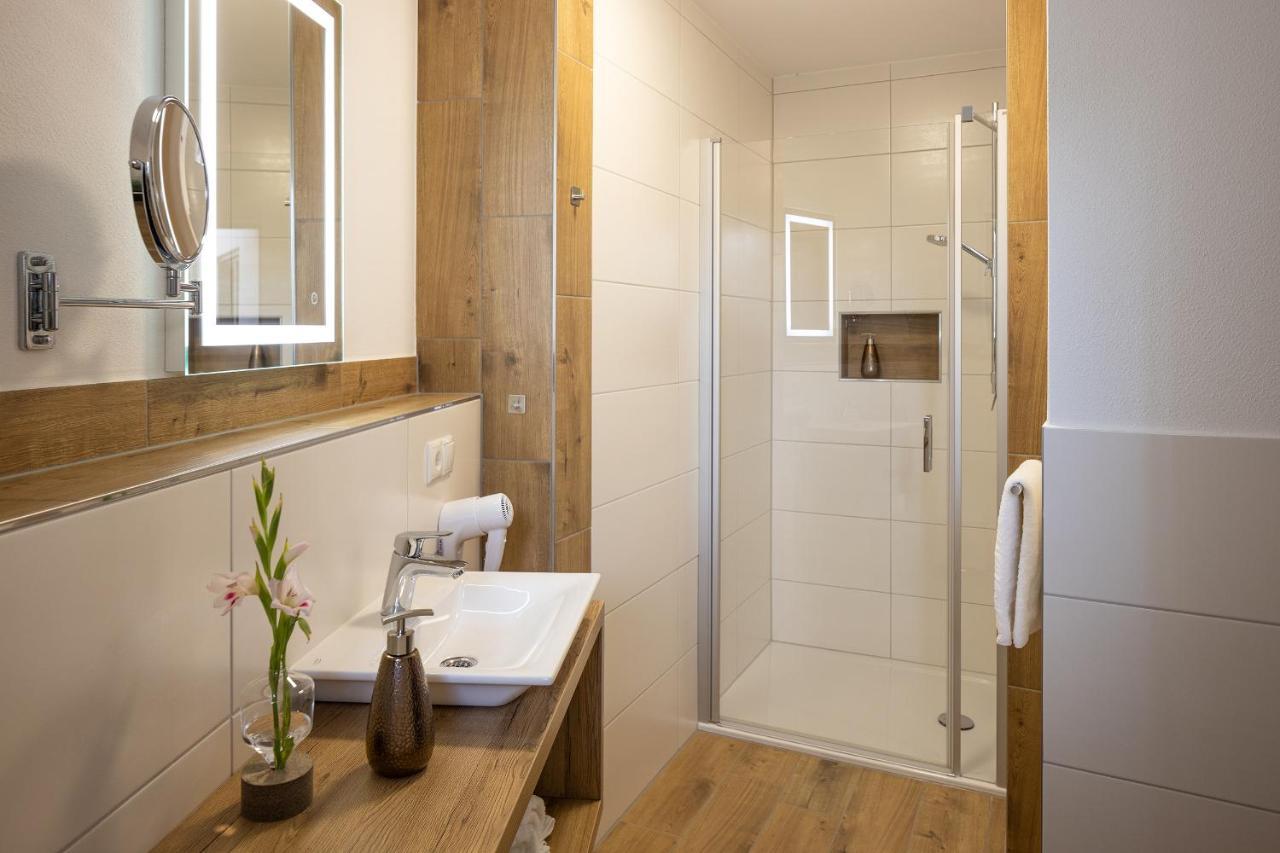 Bed And Breakfast - Homburg Am Main Bagian luar foto
